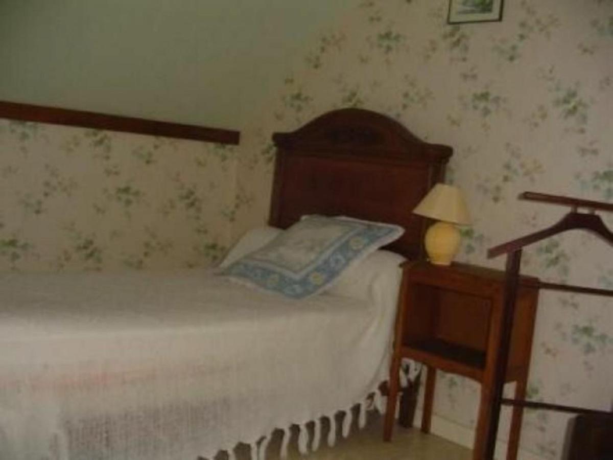 Gîte Aubigné-Racan, 5 pièces, 7 personnes - FR-1-410-156 Exterior foto